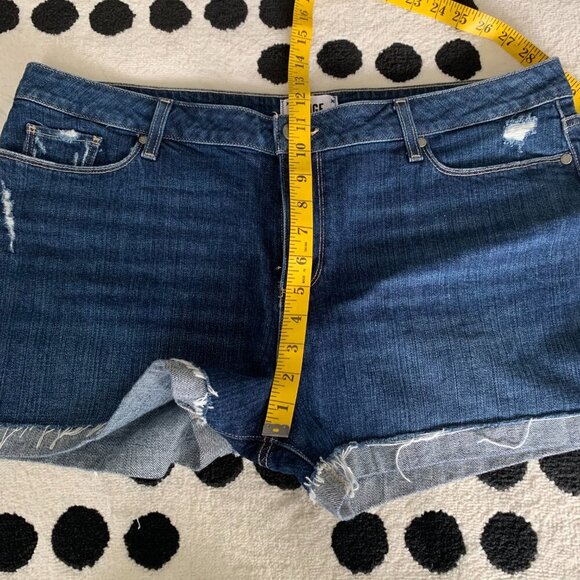 Paige Jimmy Jimmy Jean Short Cuffed Frayed Raw Hem Dark Wash Denim Cut Offs - Picture 13 of 16